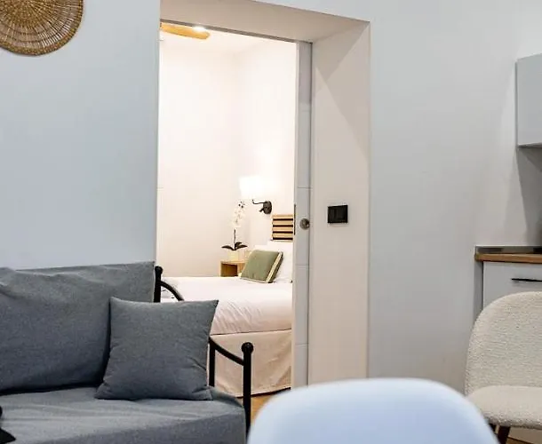 Diosa Cibeles, Teatro Apartamento *