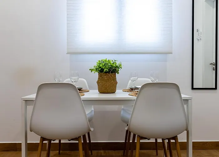 Apartamento Diosa Cibeles, Teatro *