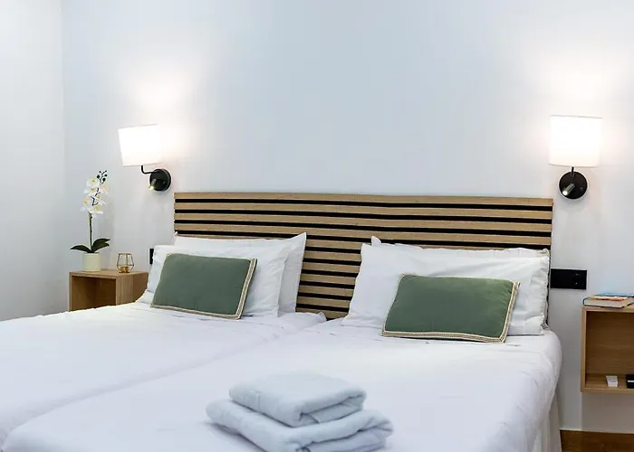 Diosa Cibeles, Teatro